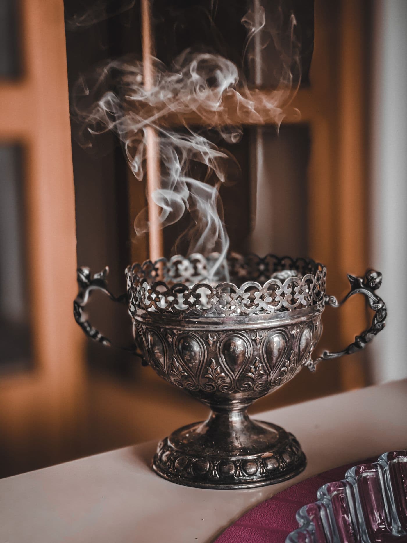 Brûle-Parfum Argenté — Finition Antique